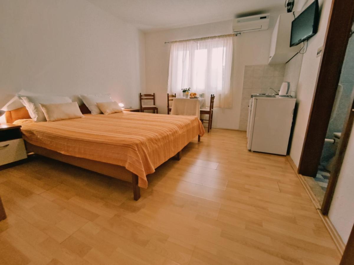 Apartman Mila *